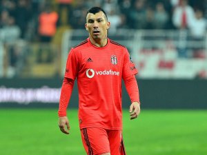 Beşiktaş Ayrılığı Açıkladı