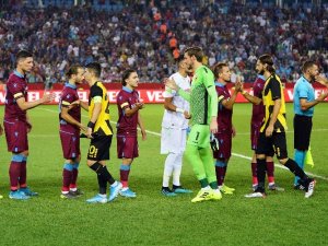 Uefa Avrupa Ligi: Trabzonspor: 0 - Aek: 0 (Maç Devam Ediyor)