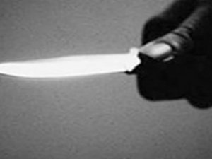 Fransa’da Bıçaklı Saldırı: 1 Ölü, 9 Yaralı