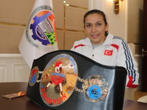 "Hep Şampiyonluk, Hep İstiklal Marşı Hedefim Var"