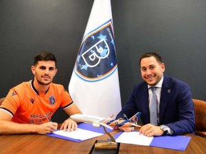 Başakşehir Kadrosu Sil Baştan