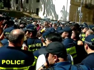 Gürcistan’da Başbakan Adayı Gakharia Karşıtı Protesto