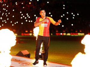 Galatasaray’dan Türk Telekom Stadyumu’nda İmza Şov