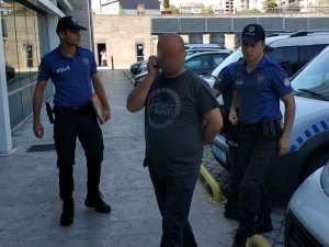 Kavgada Isırdığı Kulağı Kopardı