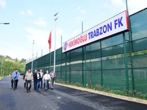 Vali İsmail Ustaoğlu, Hekimoğlu Trabzon Fk’yı Ziyaret Etti