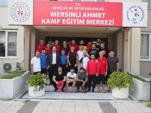 Grekoromen Milli Takımı Kazakistan Yolcusu
