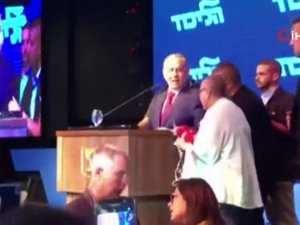 Siren Sesleri Çalınca Netanyahu Konuşmasını Keserek Oradan Ayrıldı