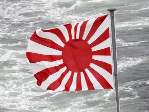 Güney Kore: “Japonya’nın ’Yükselen Güneş’ Bayrağı Olimpiyatlarda Yasaklansın”