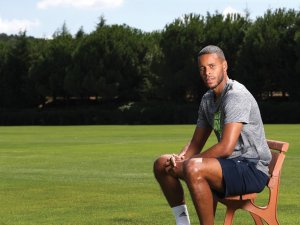 Zanka: "Fenerbahçe’de Şampiyonluk Yaşamak İstiyorum"