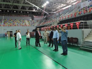 Trabzon’da Gelecek Yıl Yapılacak Olan Dünya İşitme Engelliler Güreş Şampiyonası Öncesinde İncelemelerde Bulunuldu