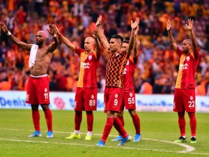 Falcao’dan Maç Sonu 3’lüsü