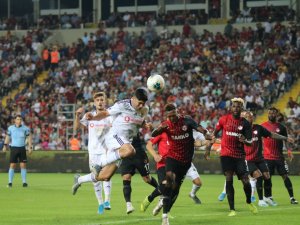 İlk Yarı Gazişehir Gaziantep’in