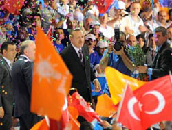 AK Parti'nin büyük kongre tarihi belli oldu