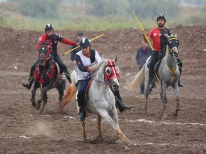 Sivas’taki Atlı Cirit Müsabakaları Sona Erdi