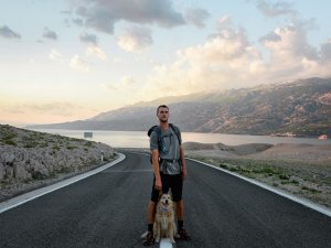 4 Yıldır Dünyayı Yürüyerek Dolaşan Amerikalı İstanbul’da