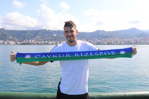 Çaykur Rizespor’un Yunanlı Futbolcusu Chatziisaias Rize’ye Çabuk Alıştı