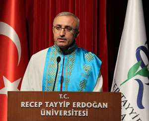 RTEÜ Rektörü Karaman, Yeniden ÜAK Yönetim Kurulu Üyeliğine Seçildi