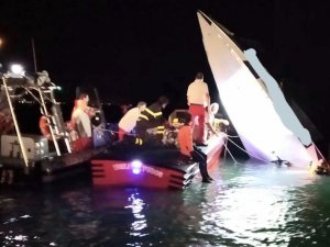 Sürat Teknesi Kaza Yaptı: 3 Ölü, 1 Yaralı