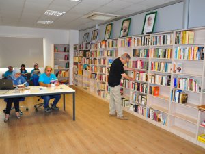 Fabrika İşçilerinin Okuma Oranı Arttı