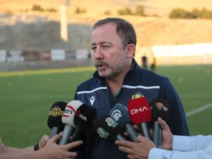 Sergen Yalçın: “İstatistik Ve Oyunsal Anlamda Güçlüyüz, İyi Oynuyoruz”