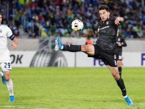 Uefa Avrupa Ligi: Slovan Bratislava: 4 - Beşiktaş: 2 (Maç Sonucu)