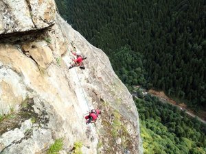 Sümela Manastırı’nda Restorasyon Çalışmaları Zorlu Coğrafi Koşullarda Sürüyor