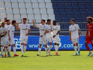 Kasımpaşa İlk Galibiyetini Aldı