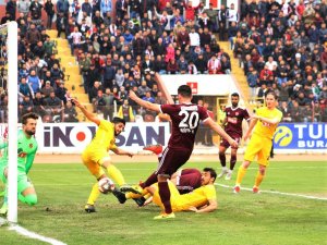 Eskişehirspor 22 Maç Sonra Kalesini Gole Kapattı