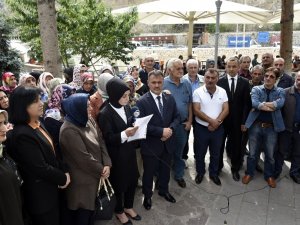 Gümüşhane’deki Stk’lardan Diyarbakır’da Hdp Önünde Evlat Nöbeti Tutan Annelere Destek