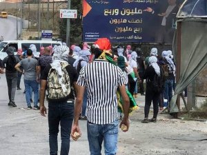 İsrail Ordusu, Batı Şeria’da 43 Filistinliyi Gözaltına Aldı