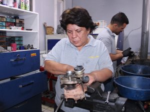 Sanayinin “Turbocu Abla”sı