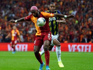 Dev Derbide İlk 25 Dakikada Gol Yok