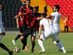 Akhisarspor, Karagümrük’ten Puanla Döndü