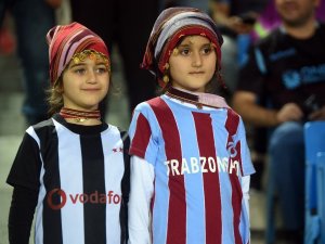 Süper Lig: Trabzonspor: 0 - Beşiktaş: 0 (Maç Devam Ediyor)
