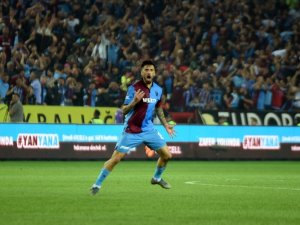 Süper Lig: Trabzonspor: 2 - Beşiktaş:0 (İlk Yarı)