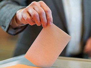 Avusturya’da, Övp Yüzde 37 İle Seçimi Kazandı