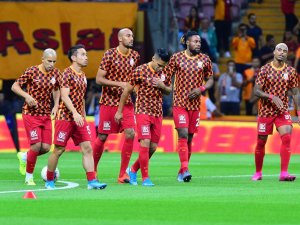 Galatasaray, 18 Yıl Sonra Psg’ye Rakip