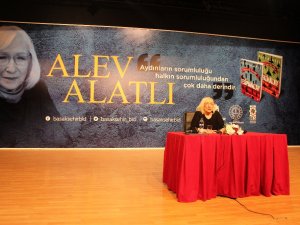 Ünlü Yazar Alev Alatlı Başakşehir’e Konuk Oldu