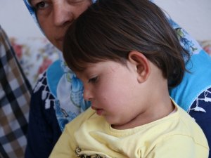 Minik Meryem Günden Güne Eriyor: Yardım Bekliyor