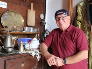 Dedesinin Av Tüfeğiyle Başladığı Koleksiyonu 5 Bin Parçaya Ulaşınca Müze Açtı