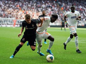 Süper Lig: Beşiktaş: 2 - Aytemiz Alanyaspor: 0 (Maç Sonucu)