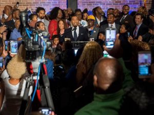 200 Yıl Sonra Bir İlk