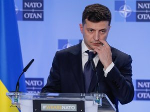 Zelenskiy: "Poroşenko, Yaptıkları İçin Hesap Verecek’