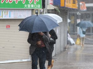 Japonya’da Süper Tayfun Alarmı