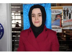Göreve Geri Dönen 28 Şubat Mağduru Öğretmenler Artık Çok Mutlu