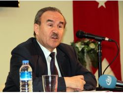 İlkadım Belediyesi’nden Anlamlı Konferans