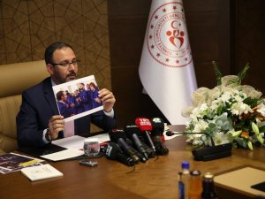 Bakan Kasapoğlu’ndan Fransız Bakana, Griezmann’ın Asker Selamı Fotoğrafı İle Gönderme
