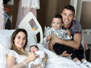 Muslera’nın İkinci Kez Babalık Sevinci