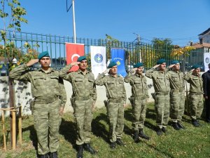 Kosova’daki Mehmetçik’ten Suriye’deki Mehmetçik’e Selam