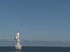Rusya 16 Kez Balistik Füzelerini Ateşledi